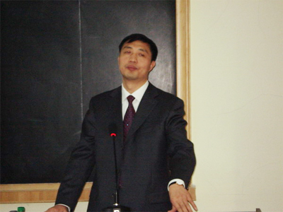 张守文